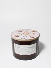 Sand + Paws Amber & Fig 12 oz scented candle